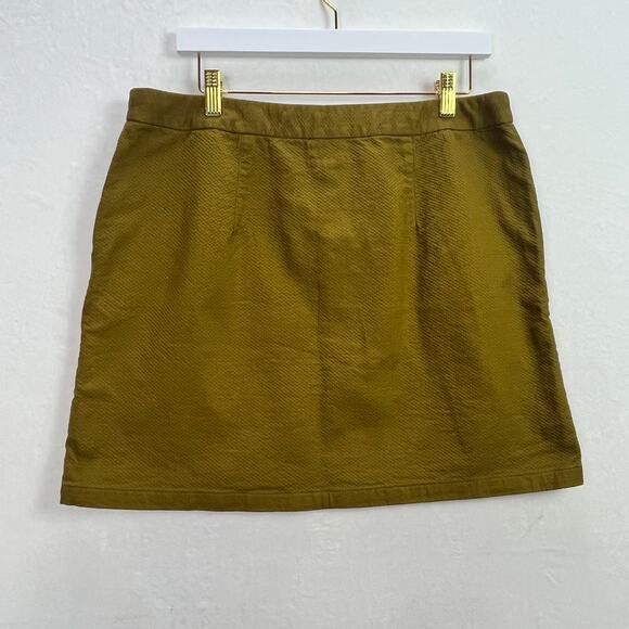 Vanessa Virginia Anthropologie Green Textured Mini Skirt with Pockets, Size 12 - Picture 2 of 11